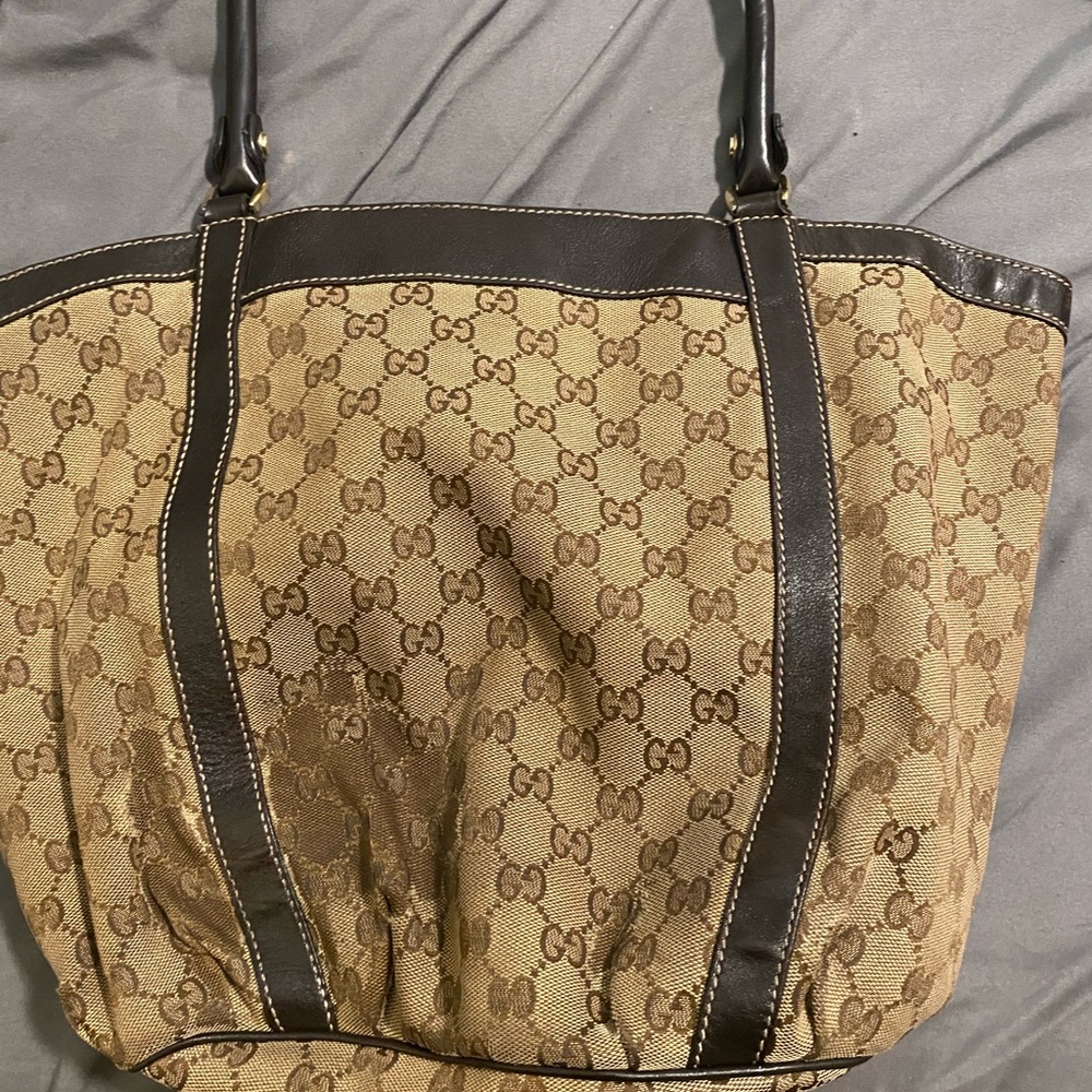Authentic Gucci bag - Picture 3 of 3